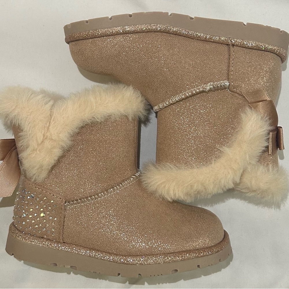Sparkly Gold Fur-Lined Boots with Bow
